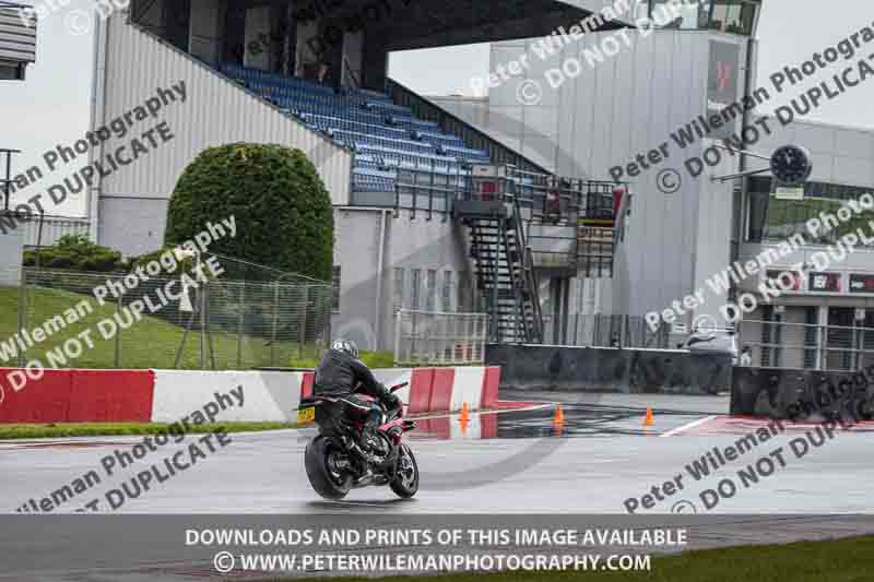 donington no limits trackday;donington park photographs;donington trackday photographs;no limits trackdays;peter wileman photography;trackday digital images;trackday photos